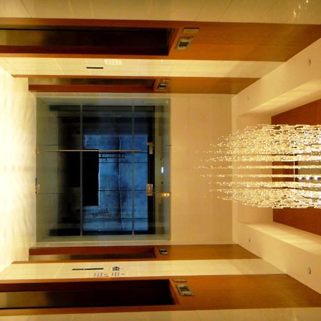 Bsa Twin Towers Aparthotel Mandaluyong Exterior foto