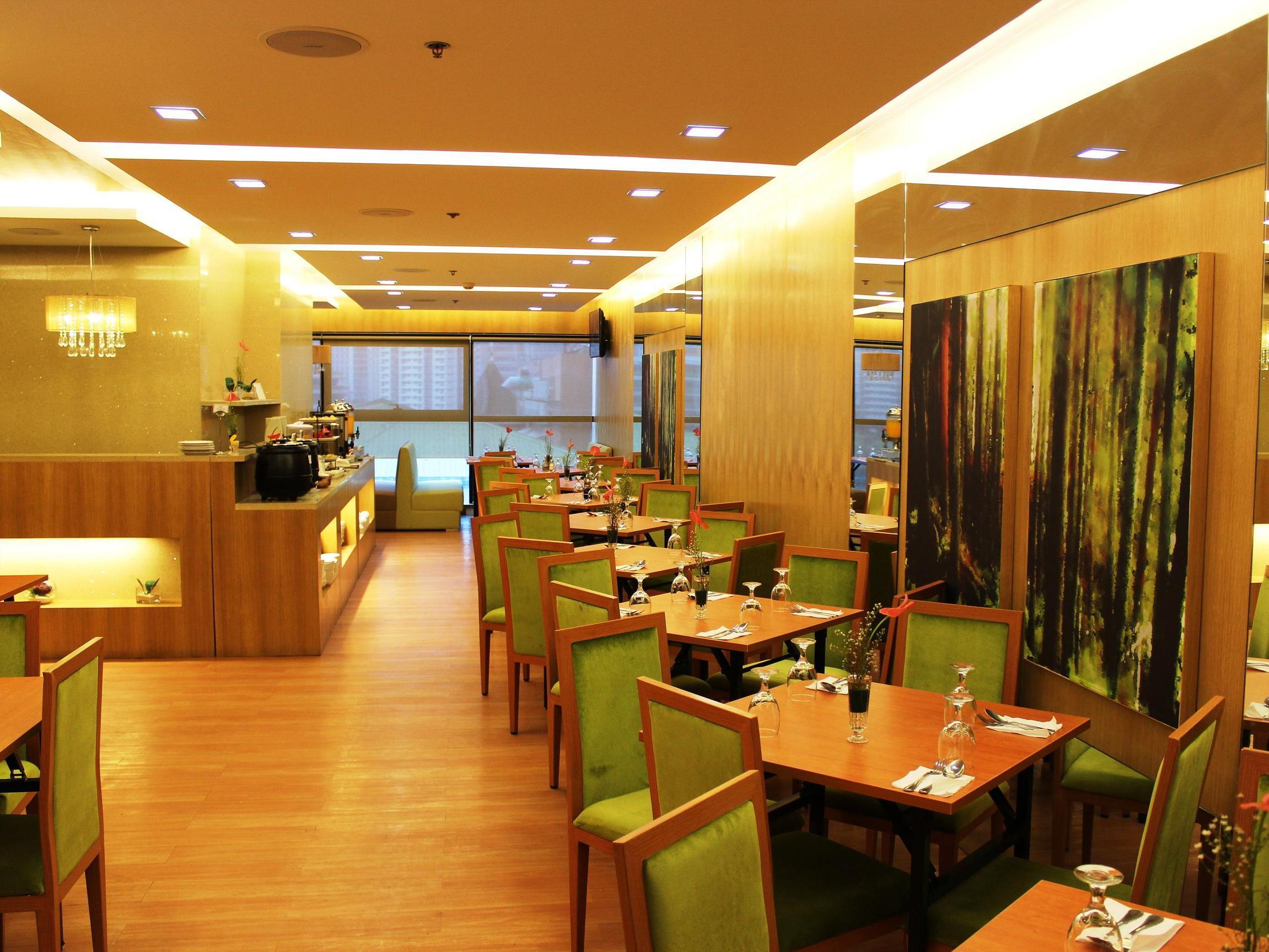Bsa Twin Towers Aparthotel Mandaluyong Exterior foto