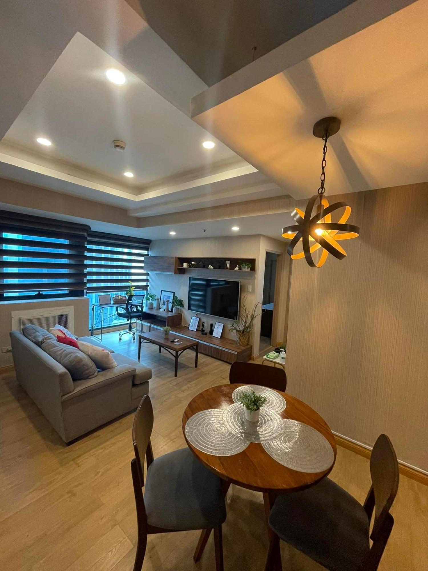 Bsa Twin Towers Aparthotel Mandaluyong Exterior foto