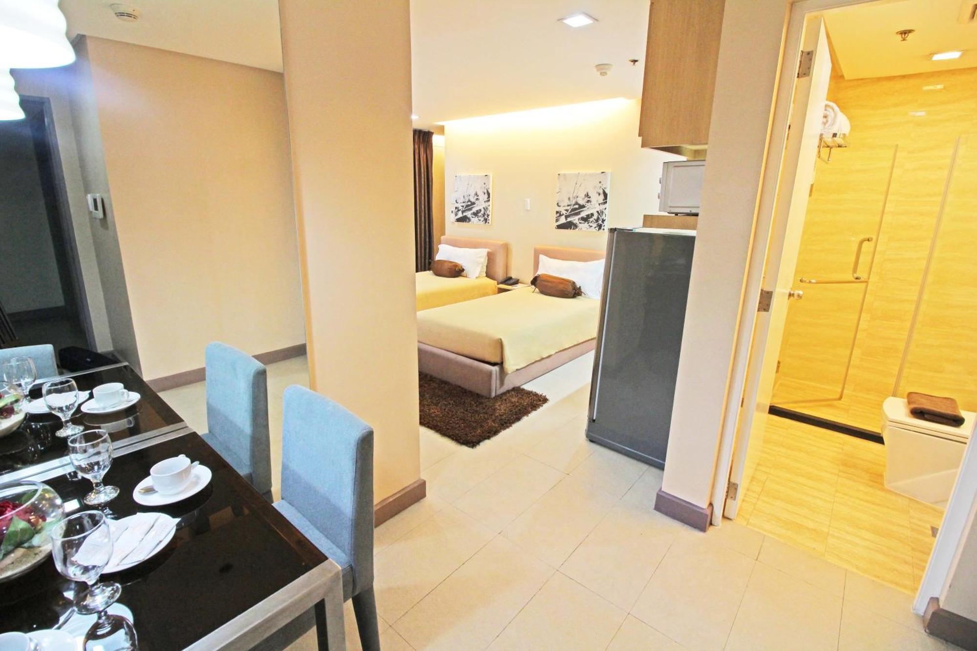 Bsa Twin Towers Aparthotel Mandaluyong Exterior foto